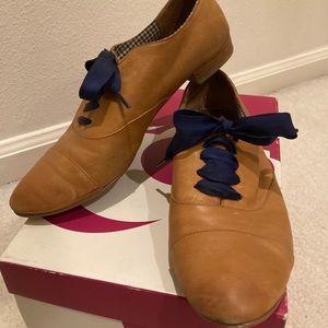 💥FREE SHIPPING on 2 or more items             BP Shoes 🤎 7 1/2